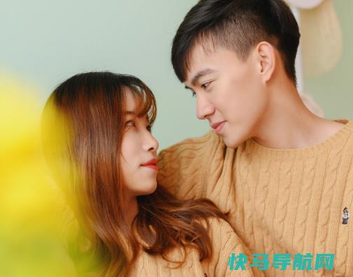 老说没钱的男人啥心态？男朋友努力也赚钱