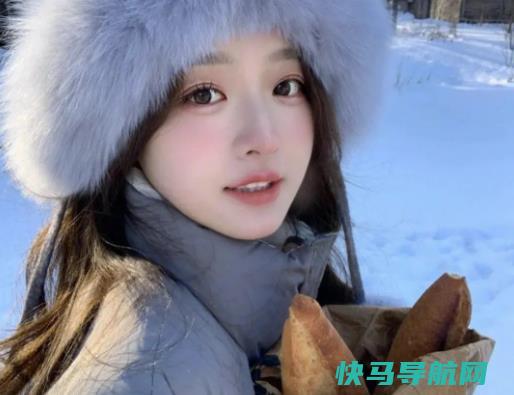 男生看电影对你有身体接触怎么办？男孩叫女孩看电影是对她有意思吗