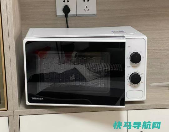 生玉米能用微波炉烤吗？pp5可以微波炉加热吗
